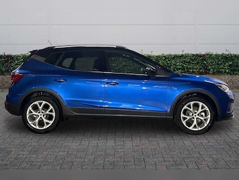 Used SEAT Arona 2025 for sale - 76800628: Photo
