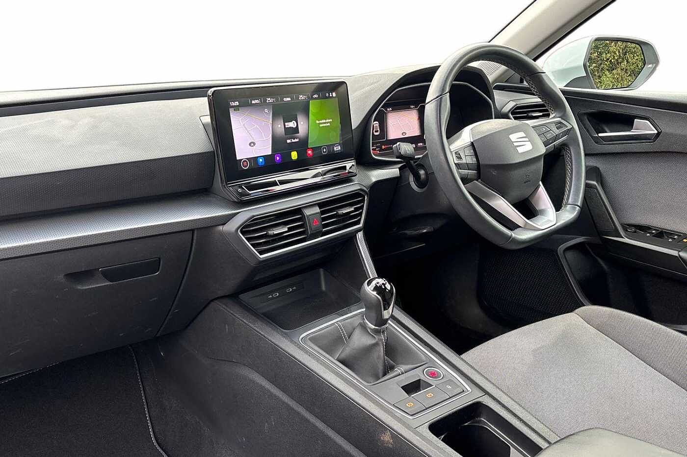 Used SEAT Leon 2023 for sale - 77177639: Photo 2