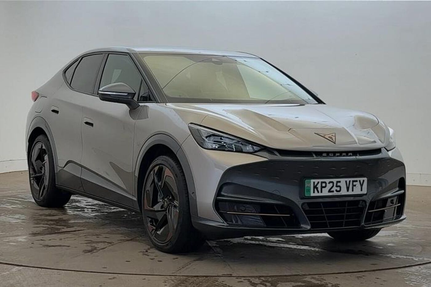 Used Cupra Tavascan 2025 for sale - 76647361: Photo 1