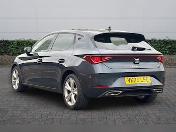 Used SEAT Leon 2025 for sale - 78232569: Photo
