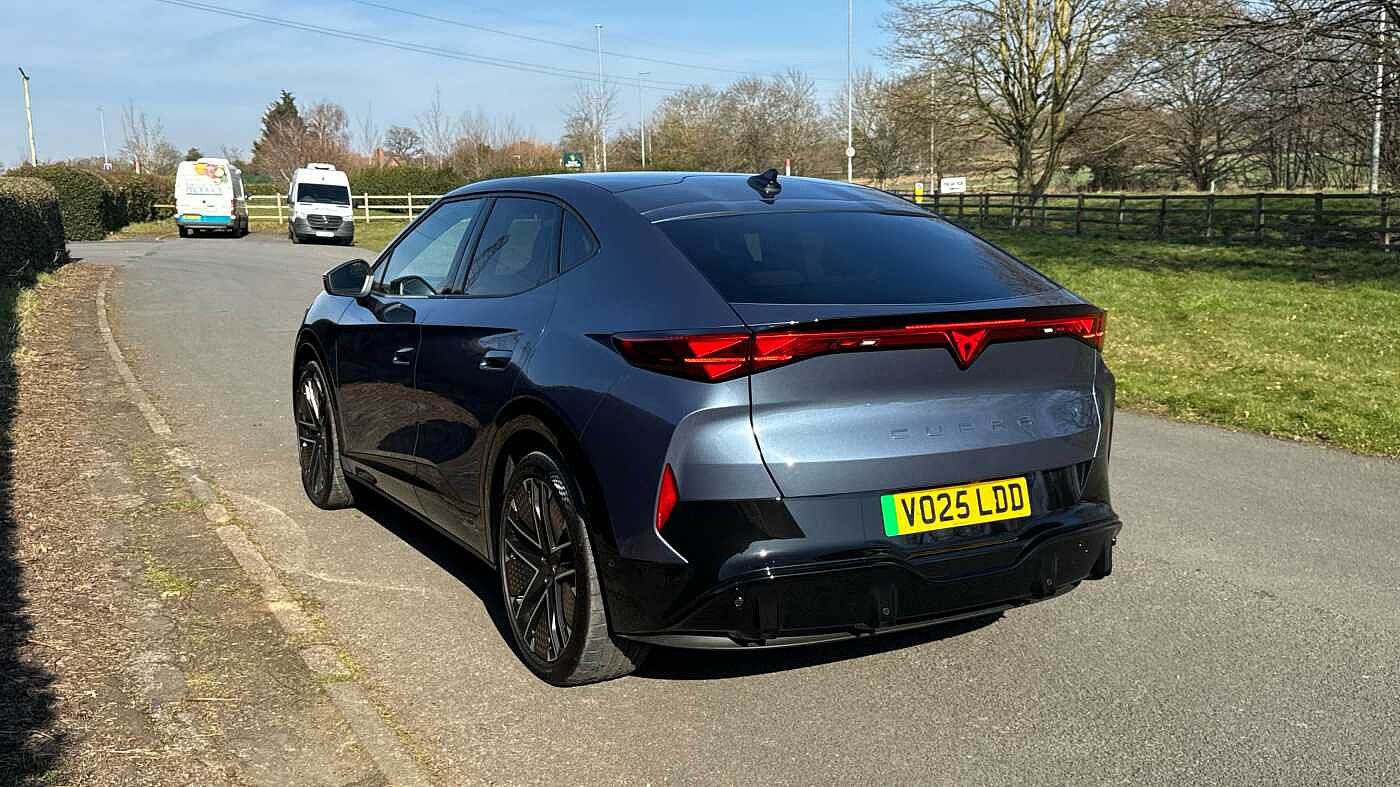 Used Cupra Tavascan 2025 for sale - 77177763: Photo 2