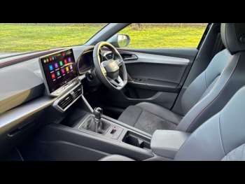 Used SEAT Leon 2025 for sale - 73602198: Photo
