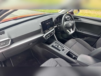 Used SEAT Leon 2021 for sale - 76327787: Photo 2