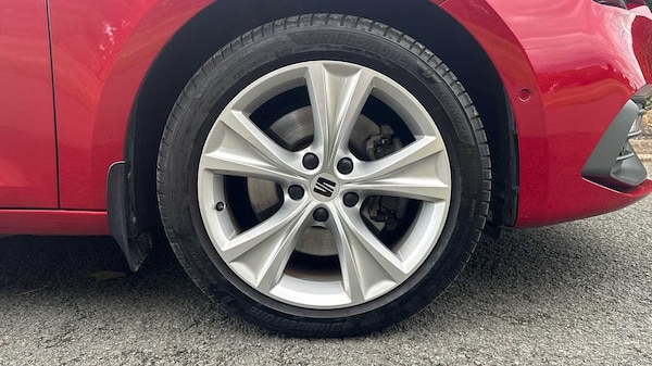 Used SEAT Leon 2021 for sale - 76327787: Photo 5