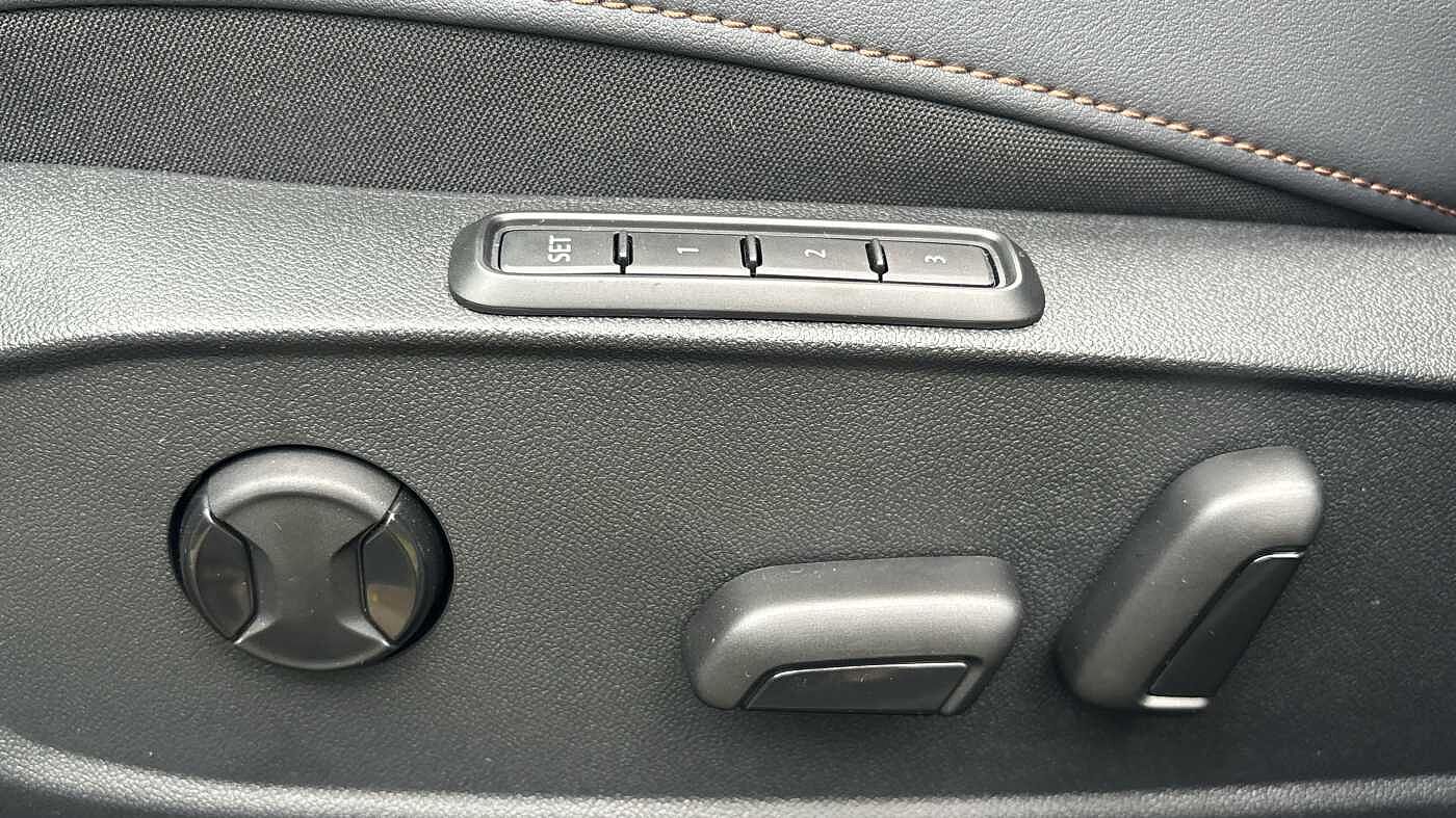 Used Cupra Leon 2025 for sale - 76190609: Photo 17