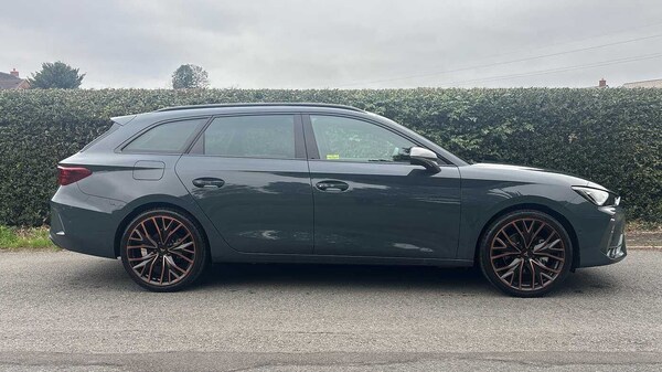 Used Cupra Leon 2025 for sale - 76190704: Photo 3