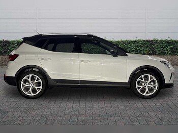 Used SEAT Arona 2025 for sale - 76800581: Photo