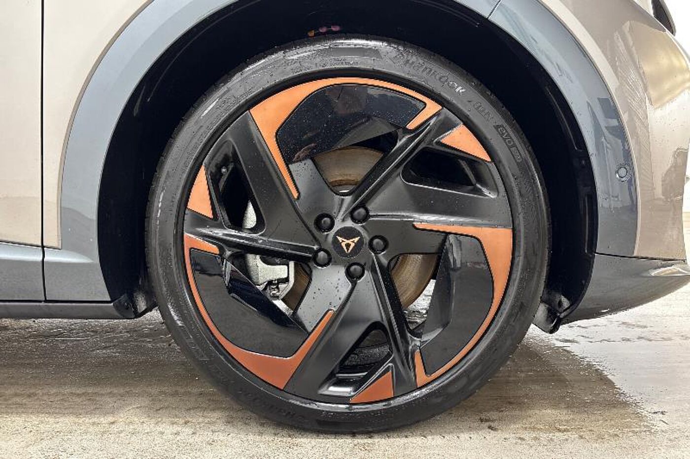 Used Cupra Tavascan 2025 for sale - 77457380: Photo 5