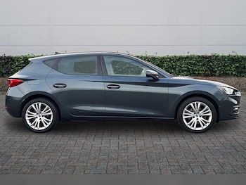 Used SEAT Leon 2022 for sale - 77994846: Photo