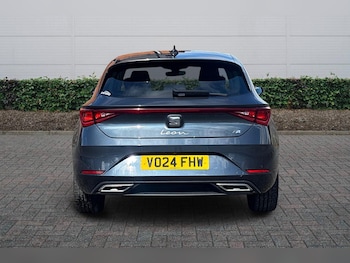 Used SEAT Leon 2024 for sale - 79485540: Photo