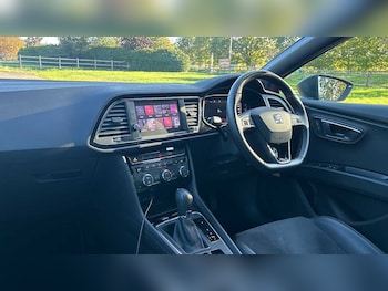 Used SEAT Leon 2020 for sale - 76410235: Photo