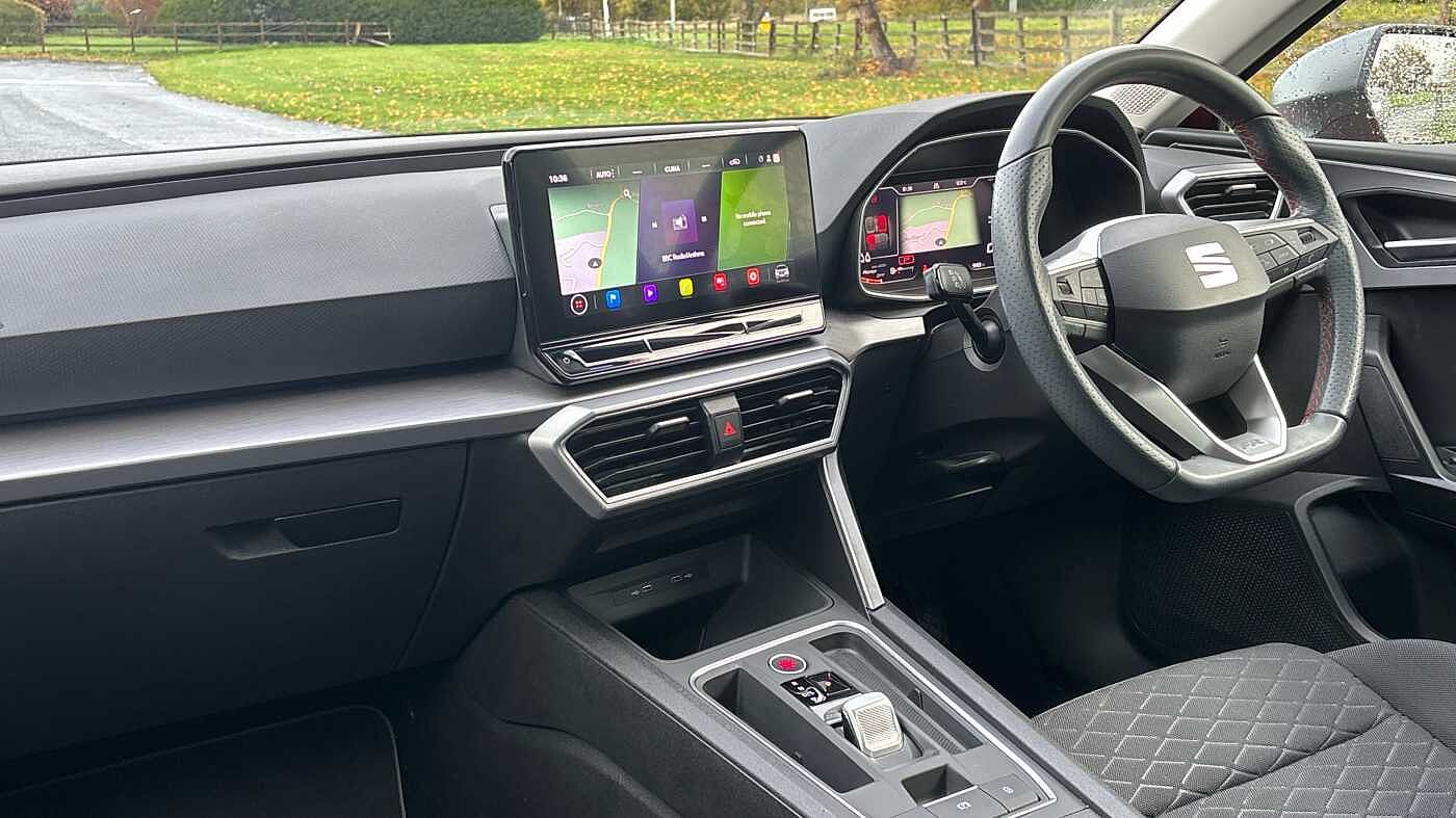 Used SEAT Leon 2023 for sale - 76359793: Photo 2