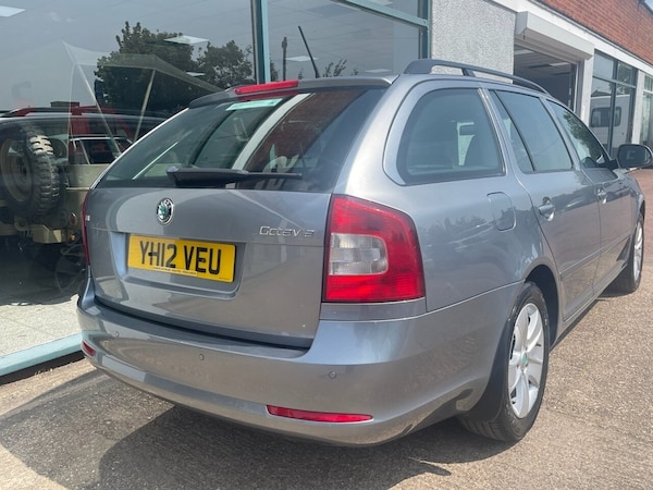 Used Skoda Octavia 2012 for sale - 75330725: Photo 3
