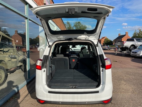 Used Ford Grand C-Max 2013 for sale - 76118567: Photo 6