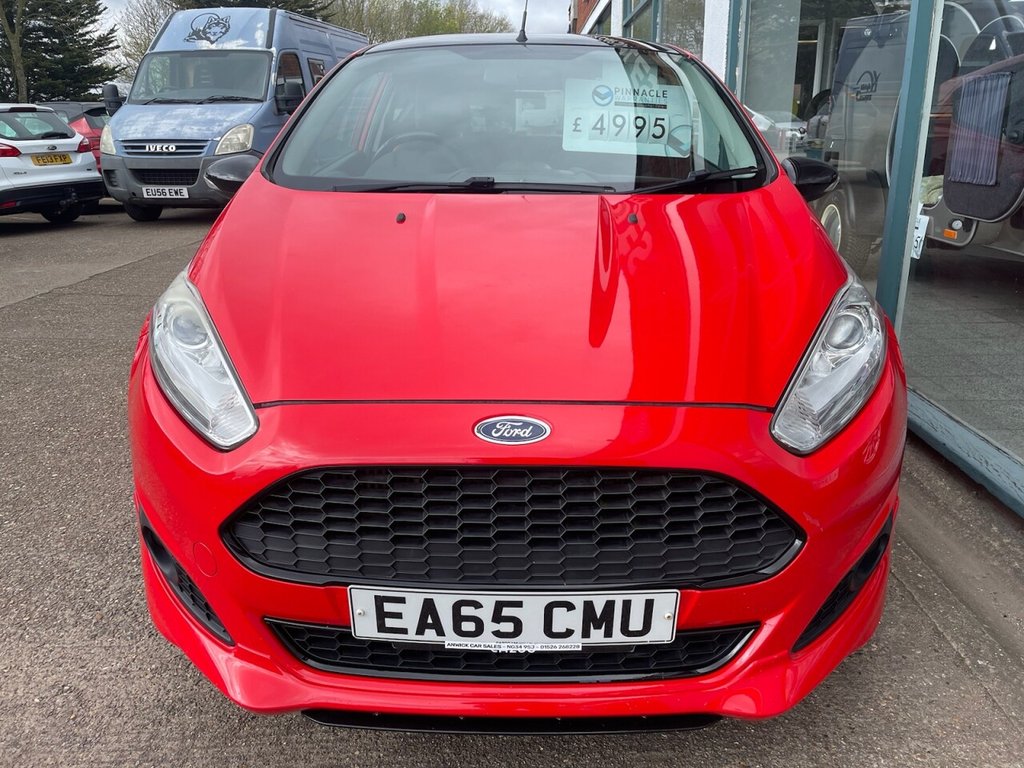 Used Ford Fiesta 2015 for sale - 78124436: Photo 2