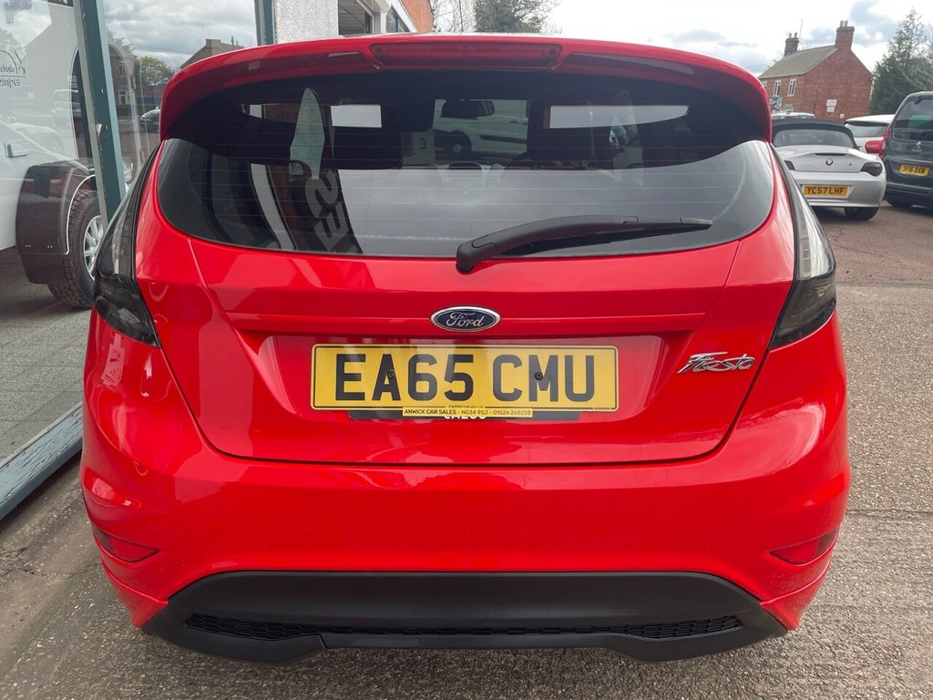 Used Ford Fiesta 2015 for sale - 78124436: Photo 5