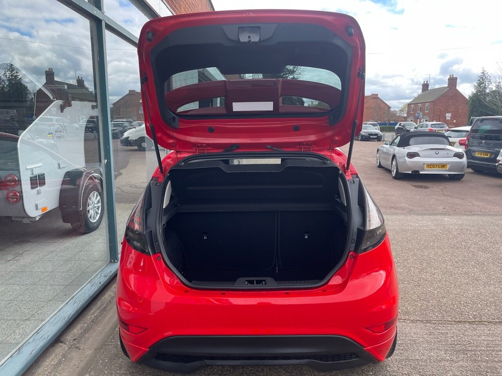 Used Ford Fiesta 2015 for sale - 78124436: Photo 6