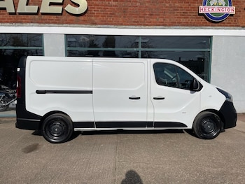 Used Vauxhall Vivaro 2015 for sale - 75330712: Photo