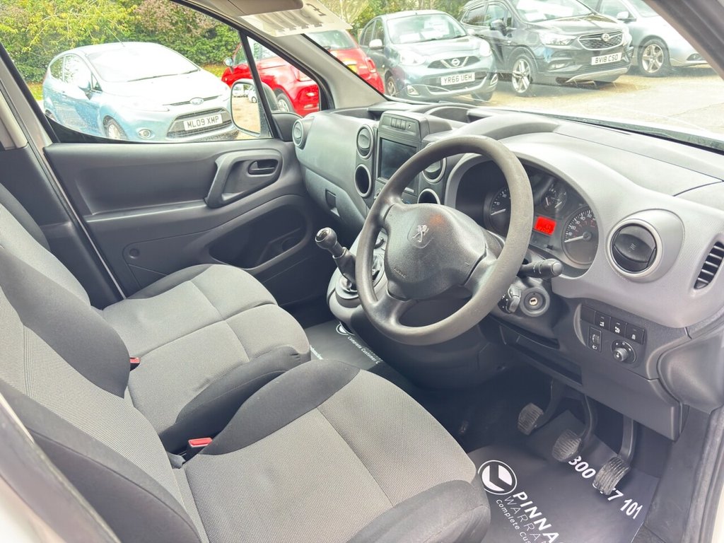 Used Peugeot Partner 2017 for sale - 76092484: Photo 13