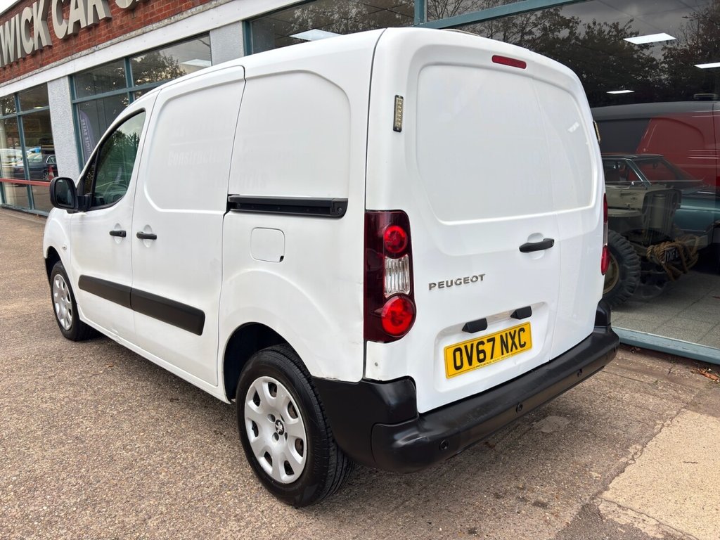 Used Peugeot Partner 2017 for sale - 76092484: Photo 8