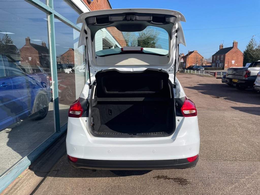 Used Ford Focus 2015 for sale - 77748254: Photo 9