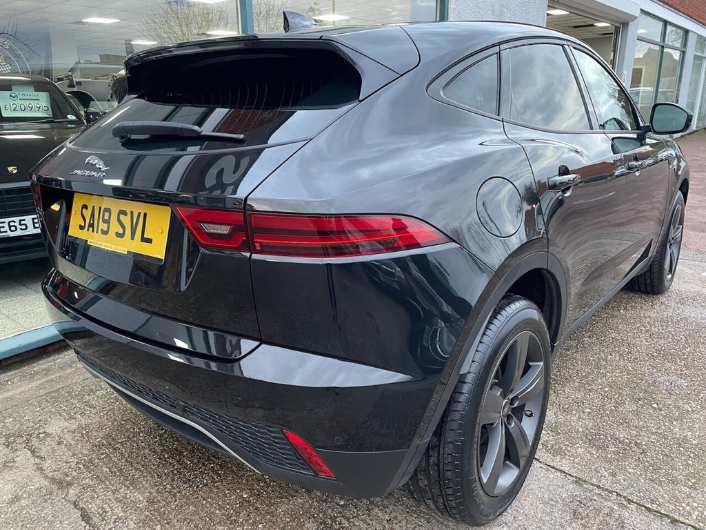 Used Jaguar E-Pace 2019 for sale - 76547092: Photo 4