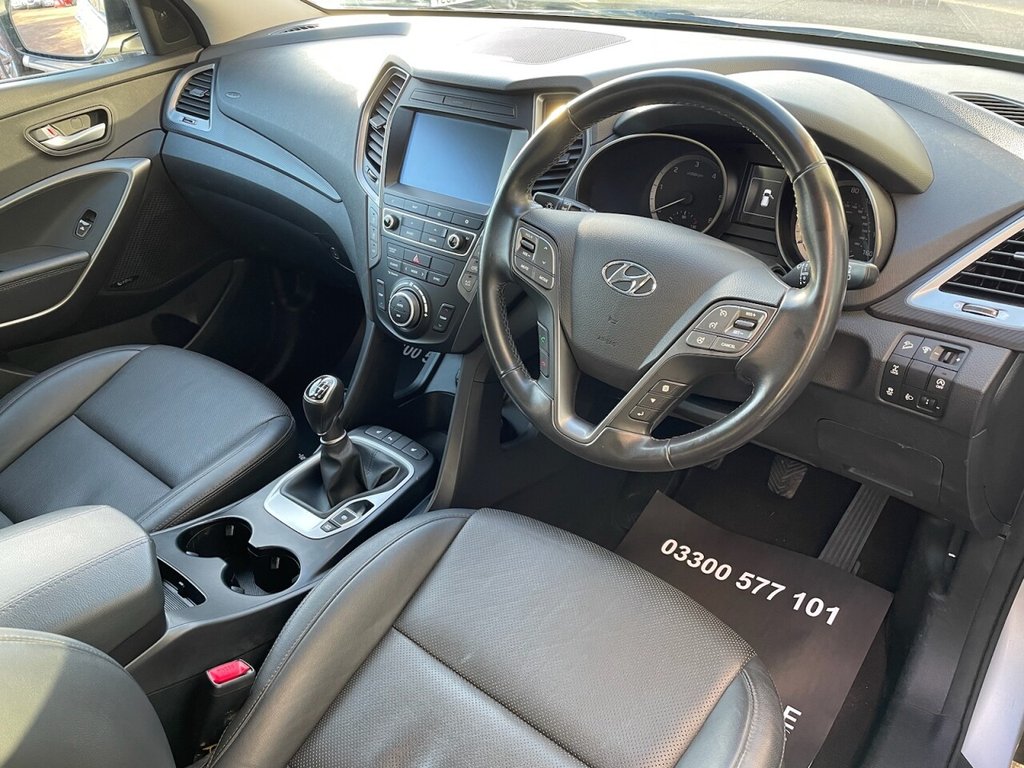 Used Hyundai Santa Fe 2016 for sale - 76698696: Photo 10