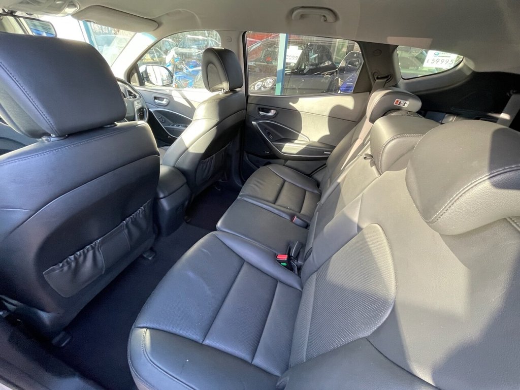 Used Hyundai Santa Fe 2016 for sale - 76698696: Photo 12