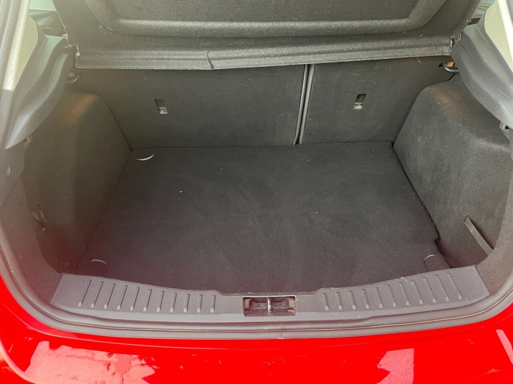 Used Ford Focus 2012 for sale - 76848410: Photo 12