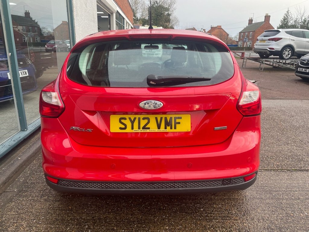 Used Ford Focus 2012 for sale - 76848410: Photo 4