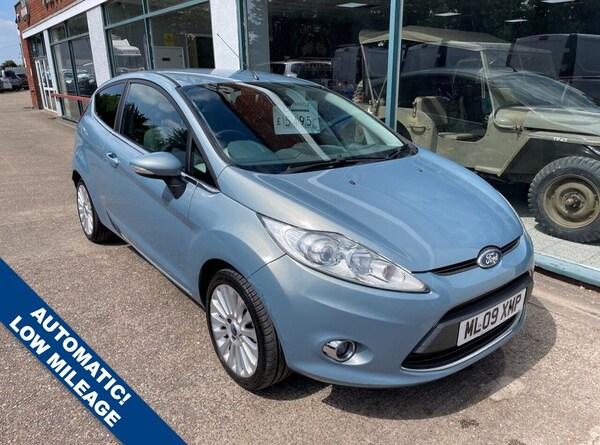 Used Ford Fiesta 2009 for sale - 75330761: Photo 1