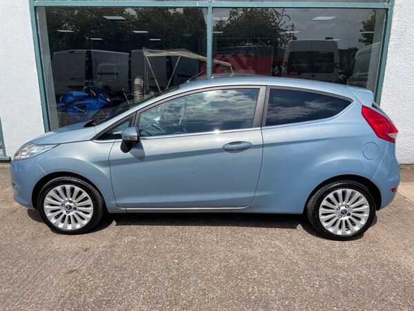 Used Ford Fiesta 2009 for sale - 75330761: Photo 7