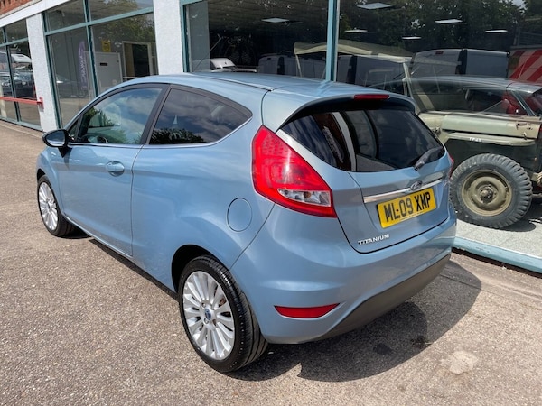Used Ford Fiesta 2009 for sale - 75330761: Photo 8