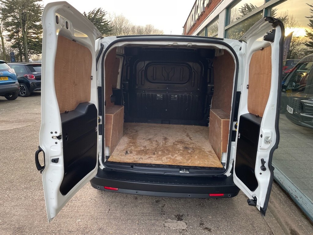 Used Fiat Doblo 2018 for sale - 77558020: Photo 9