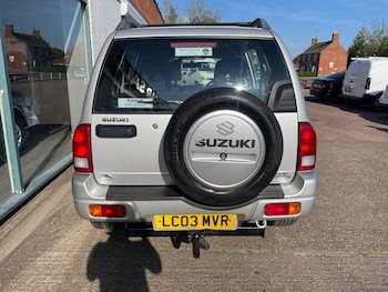 Used Suzuki Grand Vitara 2003 for sale - 78382864: Photo