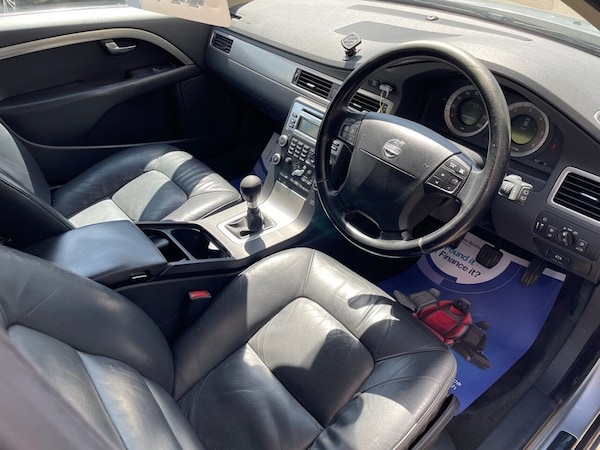Used Volvo V70 2008 for sale - 75330728: Photo 10