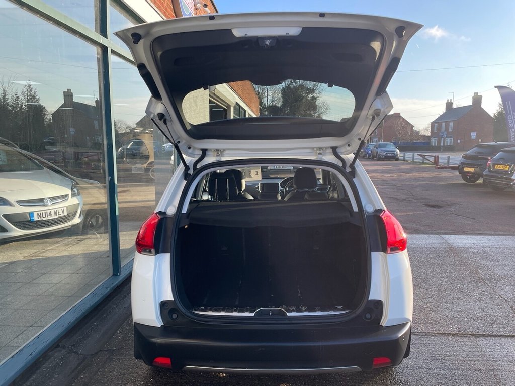 Used Peugeot 2008 2014 for sale - 77263624: Photo 6