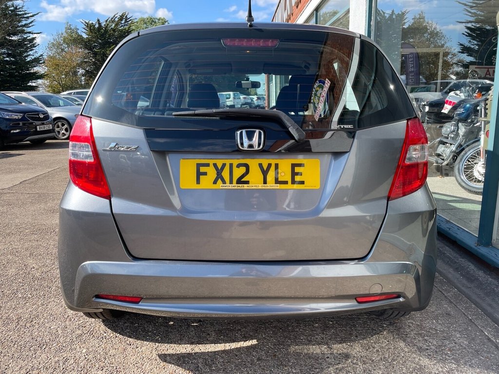 Used Honda Jazz 2012 for sale - 76118440: Photo 5