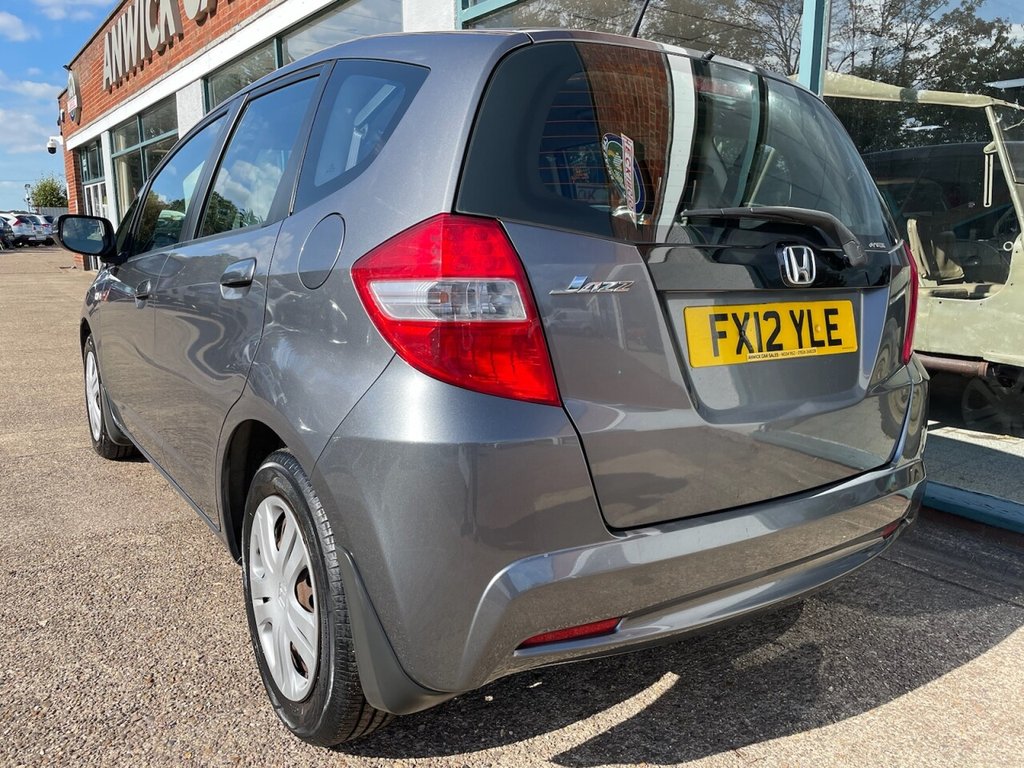 Used Honda Jazz 2012 for sale - 76118440: Photo 7