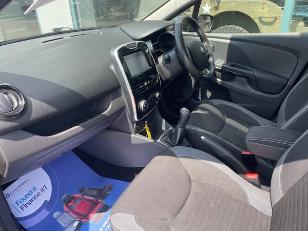 Used Renault Clio 2016 for sale - 75330739: Photo 10