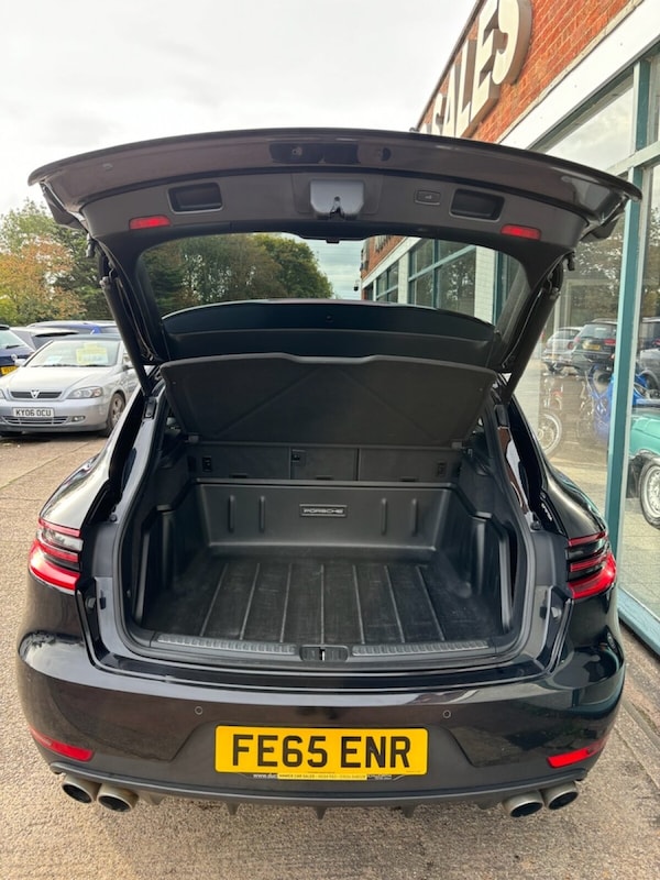 Used Porsche Macan 2015 for sale - 75330753: Photo 11