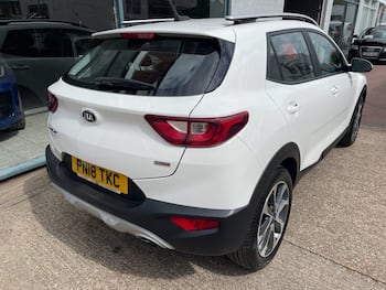 Used Kia Stonic 2018 for sale - 79587879: Photo