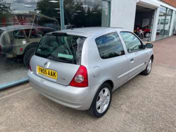 Used Renault Clio 2005 for sale - 75047299: Photo