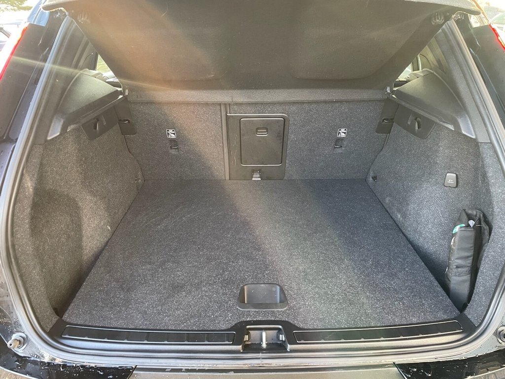 Used Volvo XC40 2021 for sale - 77313680: Photo 15