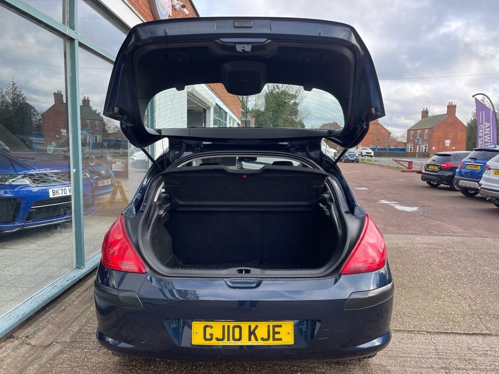 Used Peugeot 308 2010 for sale - 77499434: Photo 6