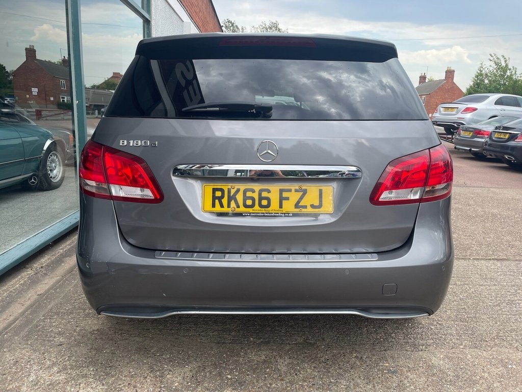 Used Mercedes-Benz B Class 2016 for sale - 76039346: Photo 4