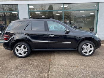 Used Mercedes-Benz M-Class 2008 for sale - 75330730: Photo