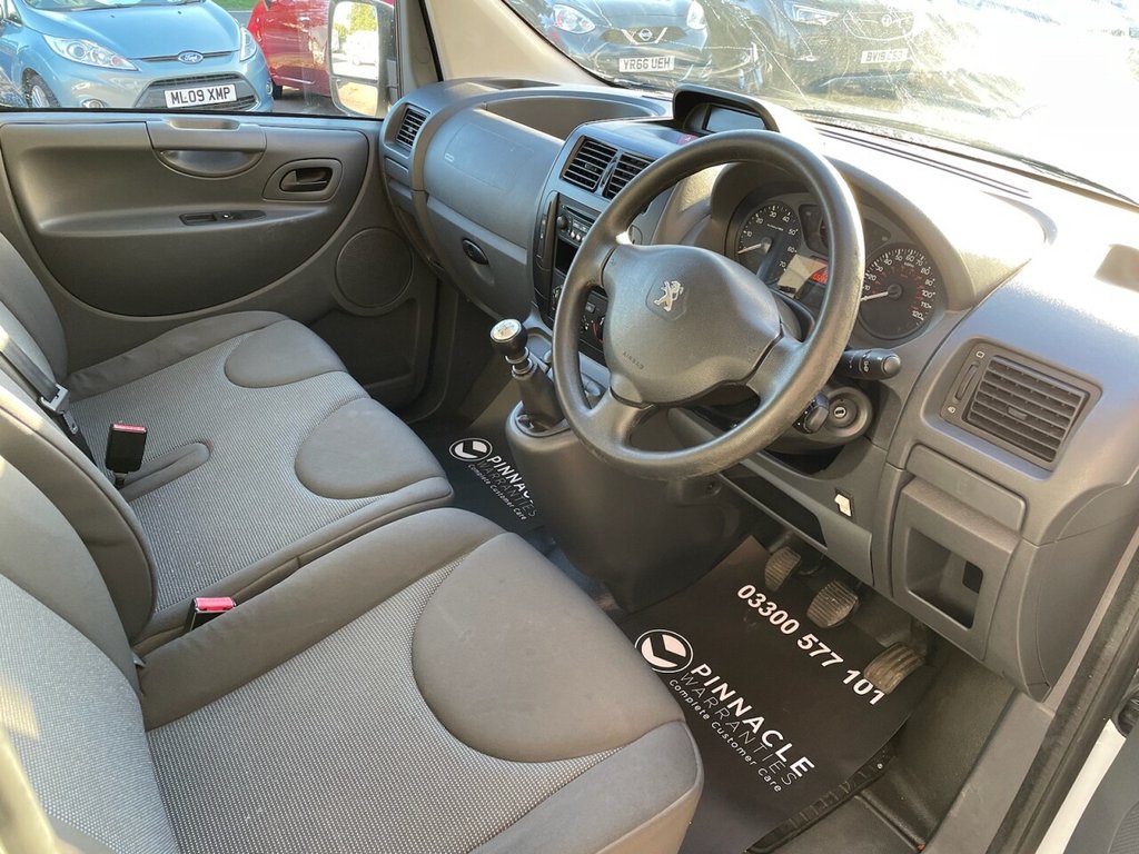 Used Peugeot Expert Tepee 2015 for sale - 76068516: Photo 11