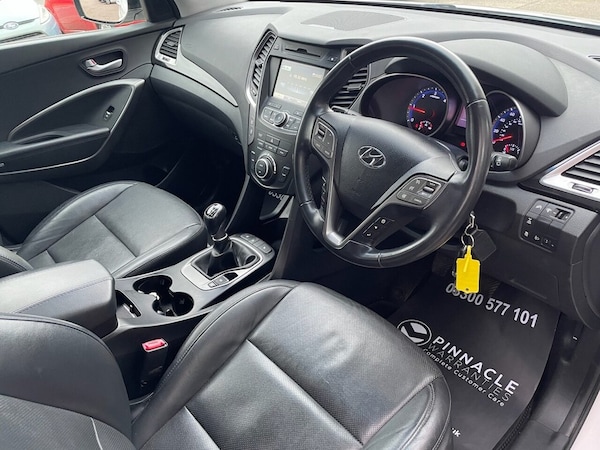 Used Hyundai Santa Fe 2015 for sale - 76313114: Photo 10