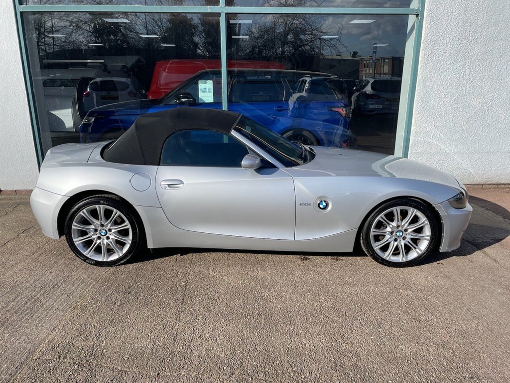 Used BMW Z4 2007 for sale - 77891225: Photo 2